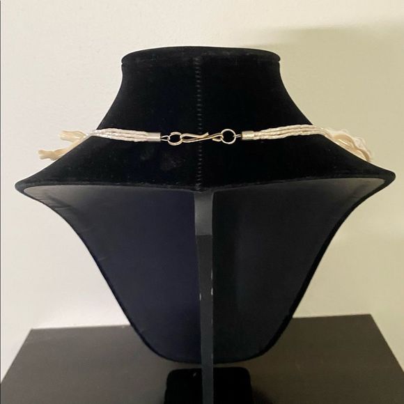 Vintage Mother of Pearl Strand Statement Necklace - Picture 6 of 7